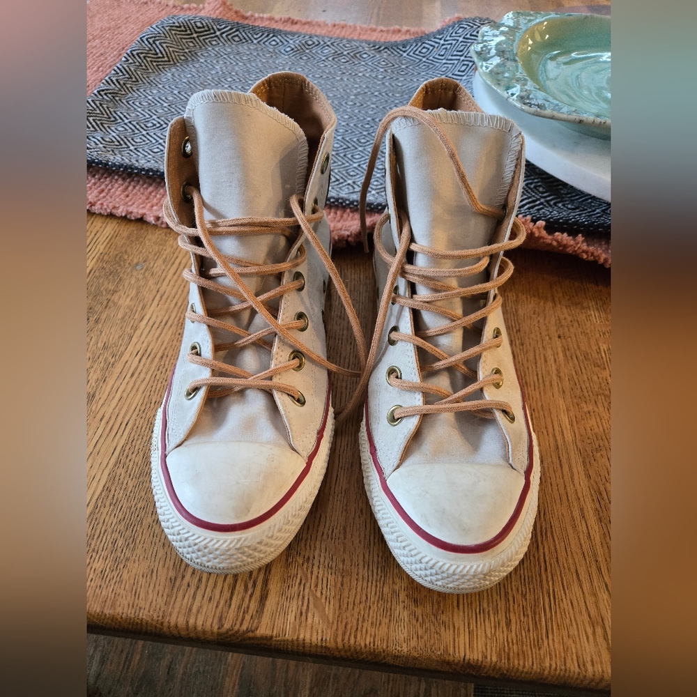 Converse High Tops